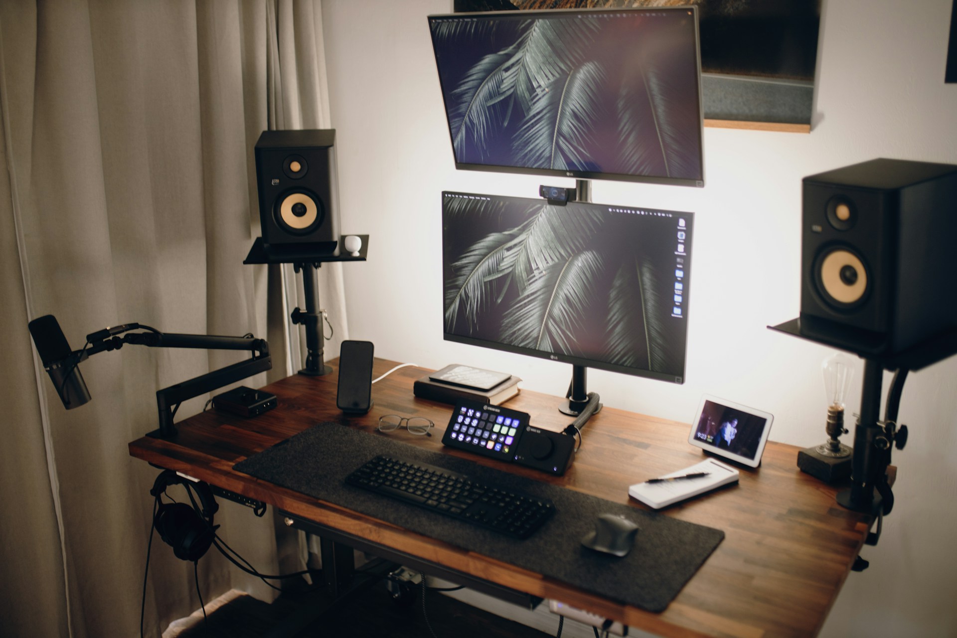 Elevate Your Workspace: Luxury vs. Affordable Office Supplies